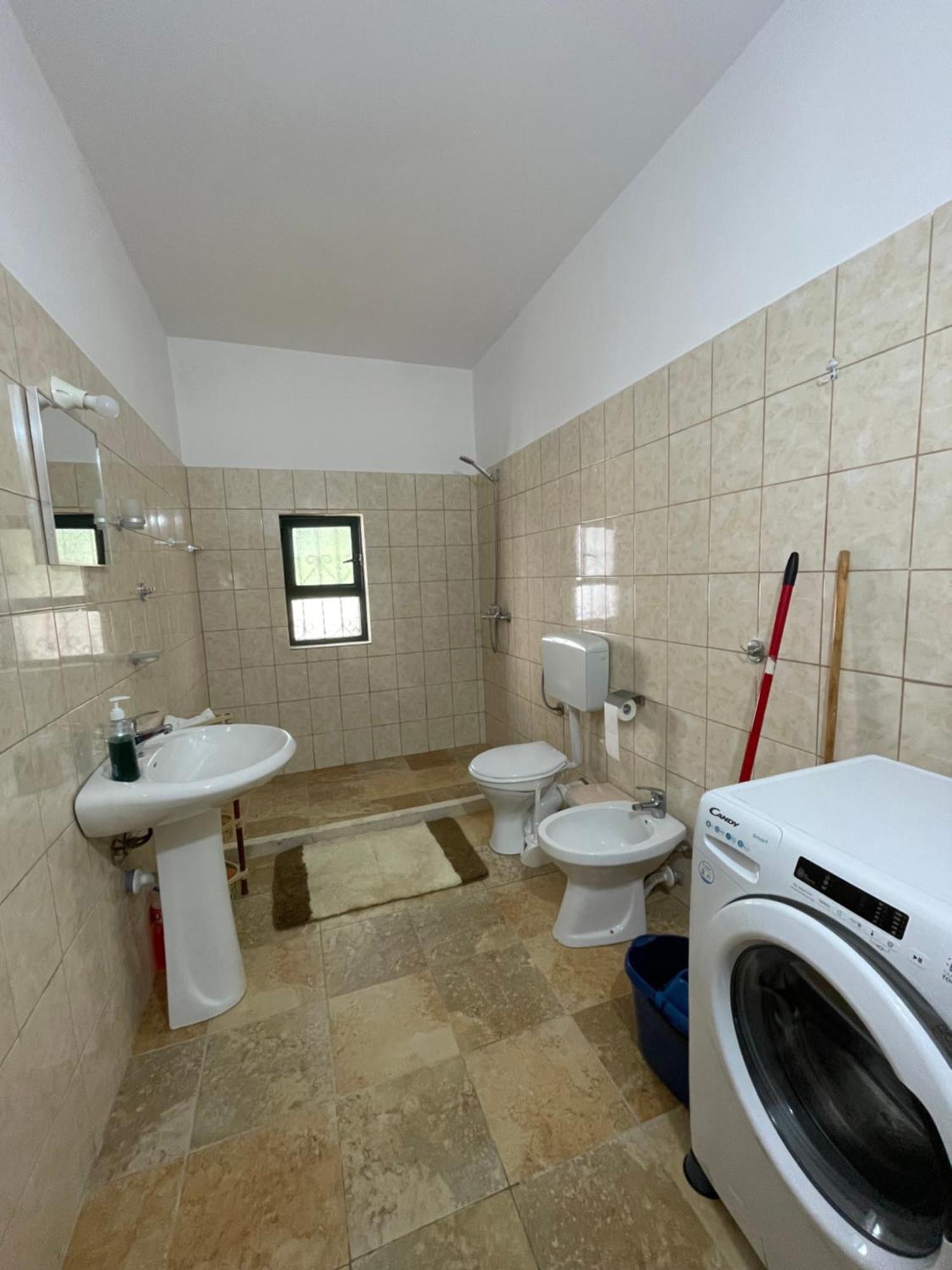 Rental Houses Dukaj Вльора Екстер'єр фото