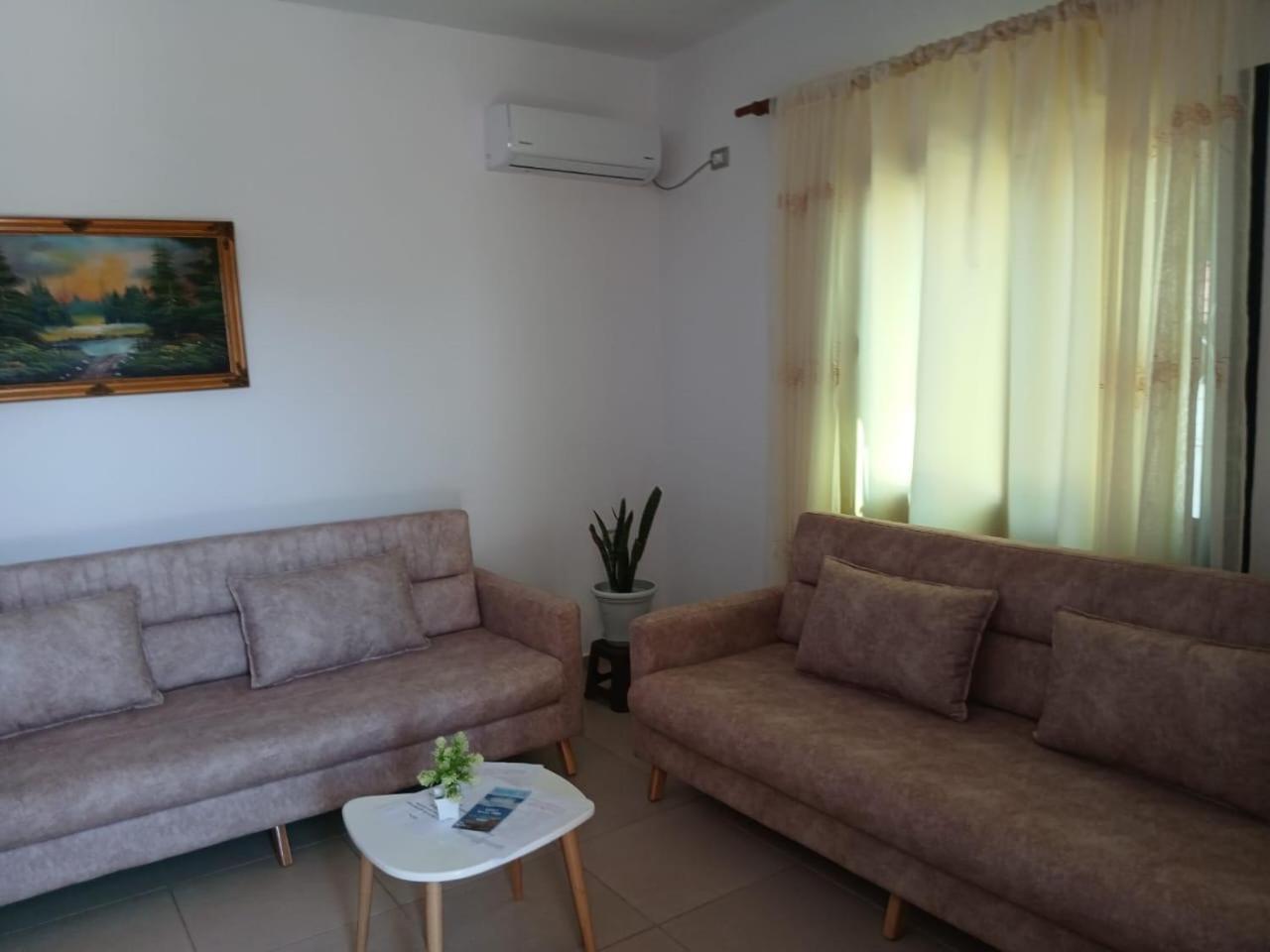 Rental Houses Dukaj Вльора Екстер'єр фото